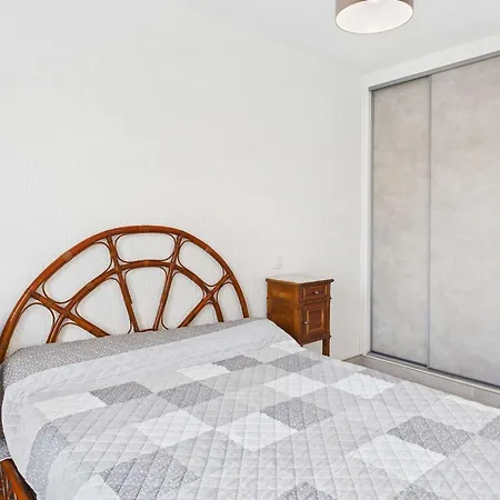 Apartment Grau D'agde : Appt T2, 4 Pers, A 20m De La - Fr-1-423-319